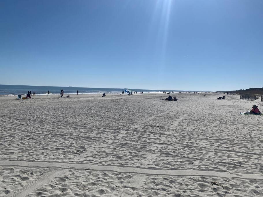 Seaforever-King Bed, Ocean Views With Beach Bikes Hilton Head Island Exterior foto