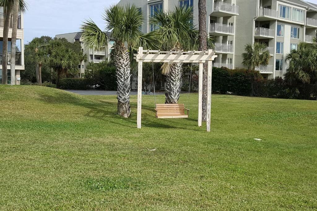 Seaforever-King Bed, Ocean Views With Beach Bikes Hilton Head Island Exterior foto
